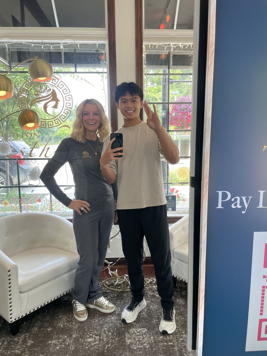 Nathan Vo with a Vo Creative Co. client